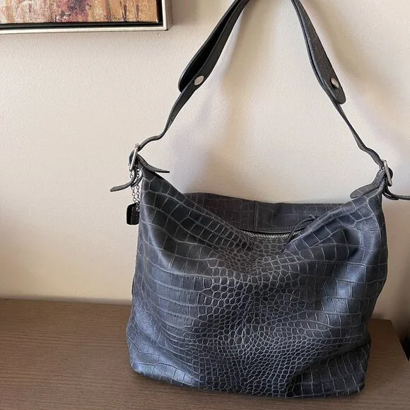 Longchamp Gray Croc-Embossed Shoulder Bag - Picture 2 of 16